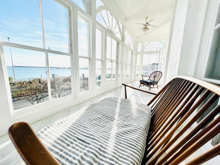 Flat 4 Marine Parade House, 1 East Cliff- Next To Dover Port, White Cliffs, Beach, Castle ภายนอก รูปภาพ
