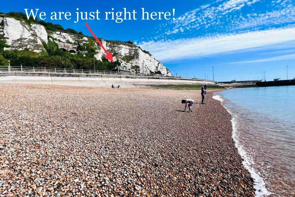 Flat 4 Marine Parade House, 1 East Cliff- Next To Dover Port, White Cliffs, Beach, Castle ภายนอก รูปภาพ